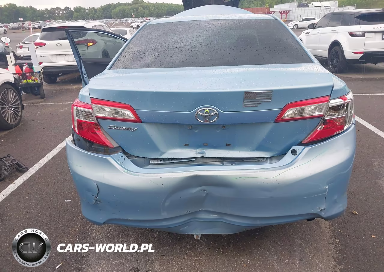 2013 Toyota Camry L VIN:4T4BF1FK8DR305431 - 6