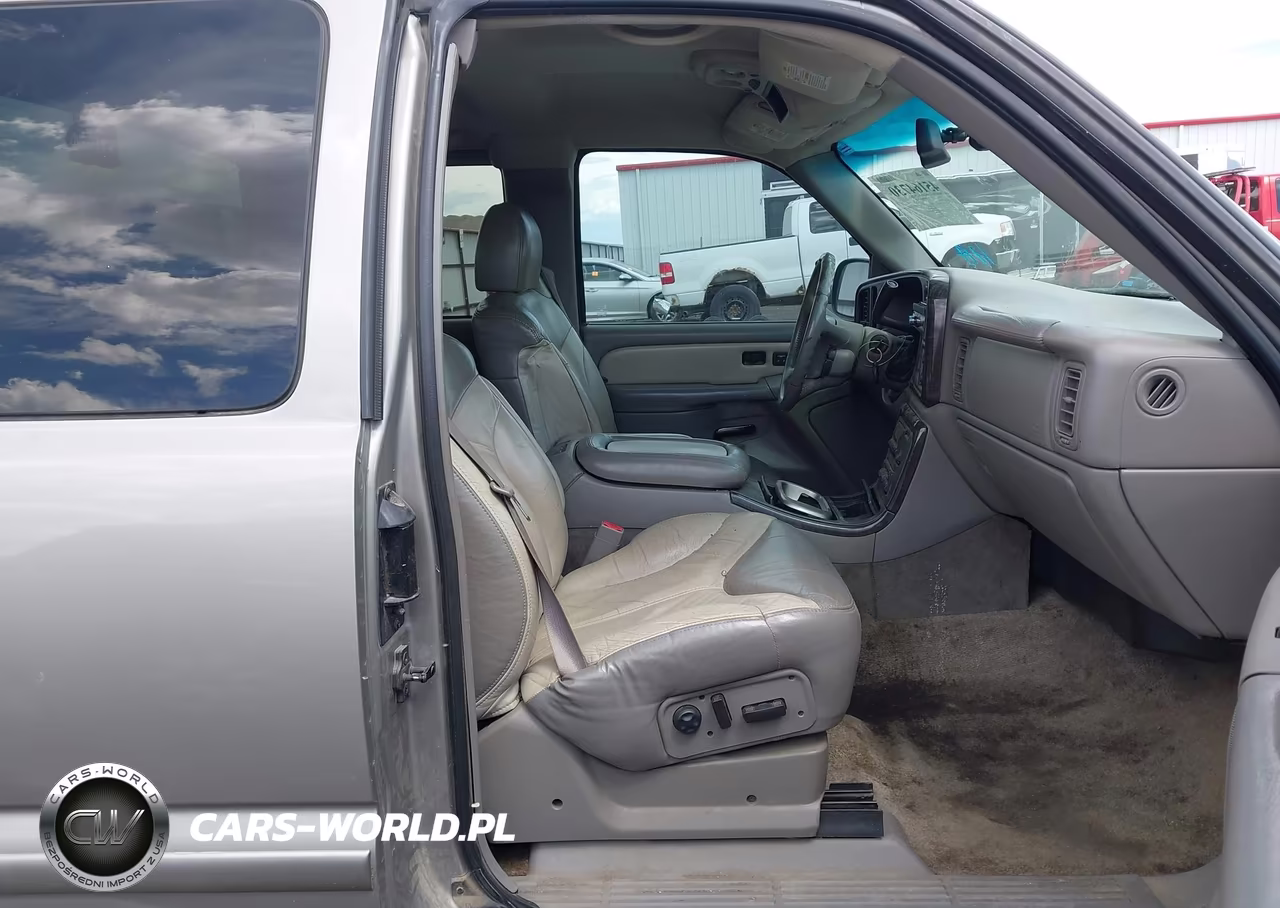 2002 GMC Sierra 1500 Denali VIN:2GTFK69U421354771 - 5