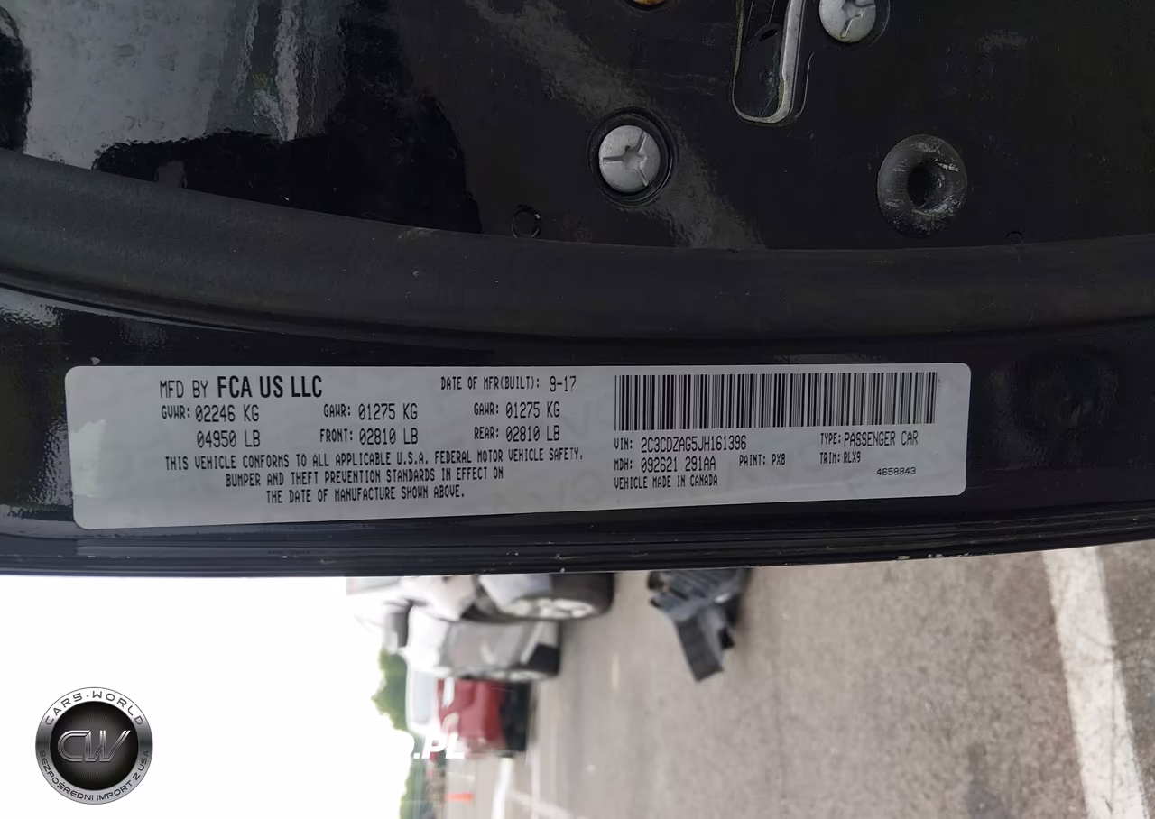 2018 Dodge Challenger Sxt Plus VIN:2C3CDZAG5JH161396 - 9