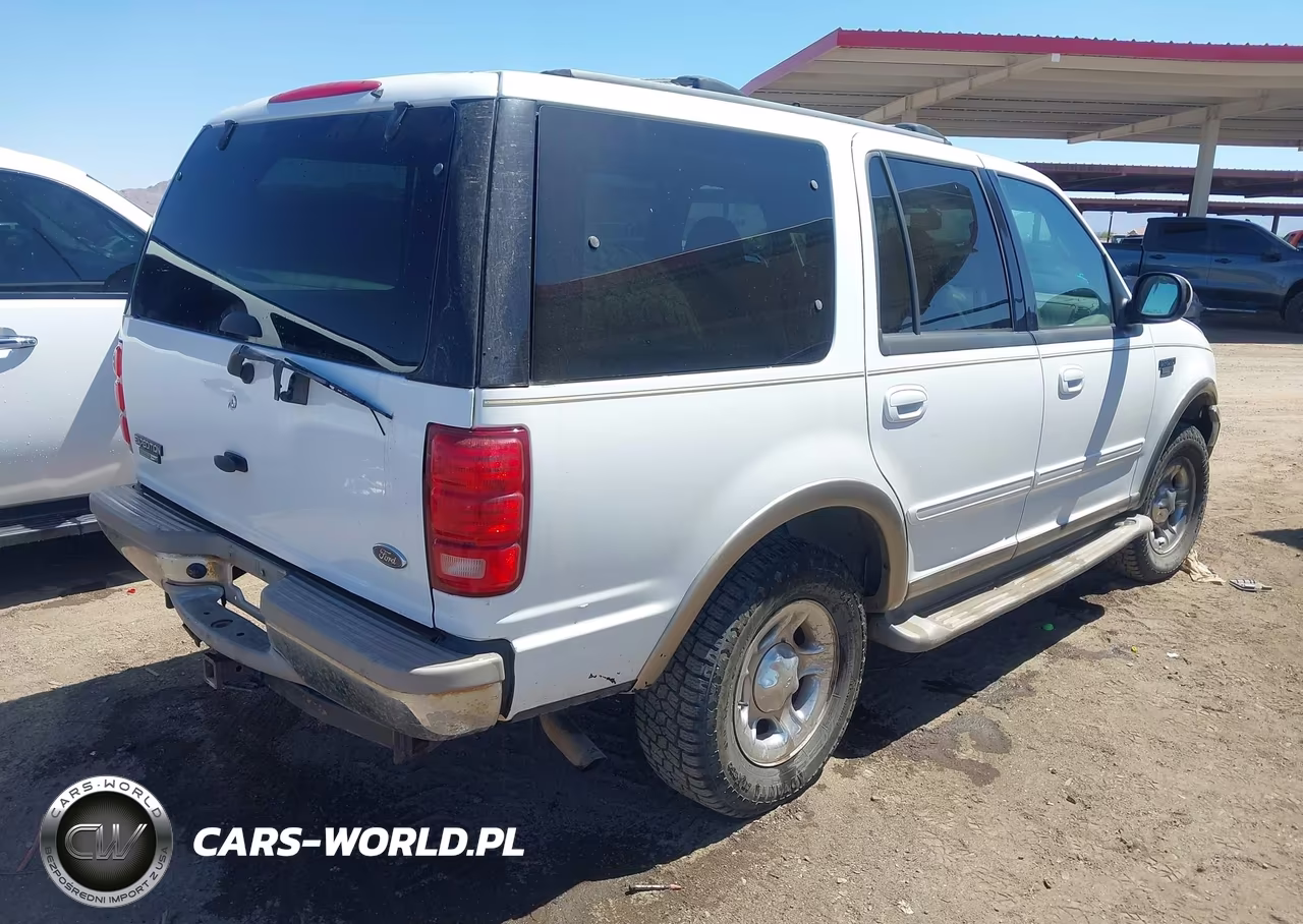2001 Ford Expedition Eddie Bauer VIN:1FMPU18L11LA45564 - 4
