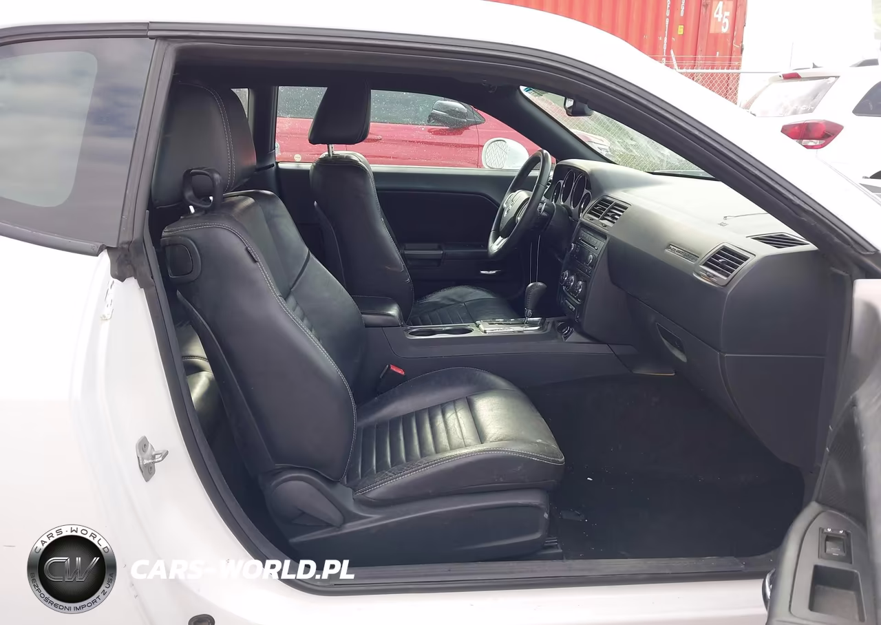 2013 Dodge Challenger Sxt Plus VIN:2C3CDYAG9DH591401 - 5