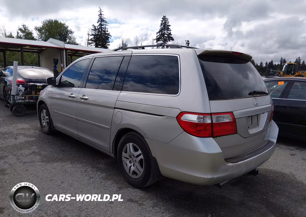 2005 Honda Odyssey Ex-L VIN:5FNRL38725B043782 - 3