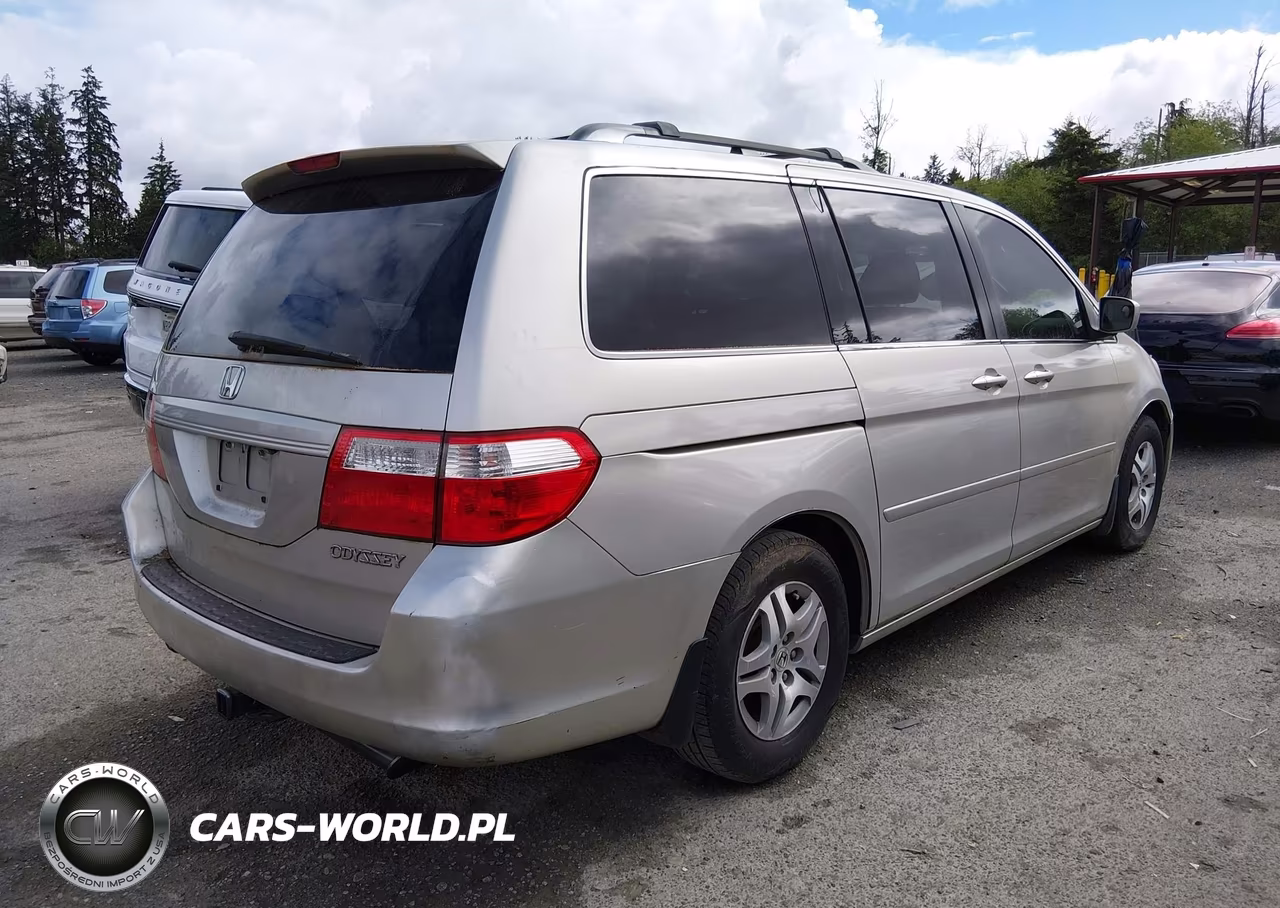 2005 Honda Odyssey Ex-L VIN:5FNRL38725B043782 - 4