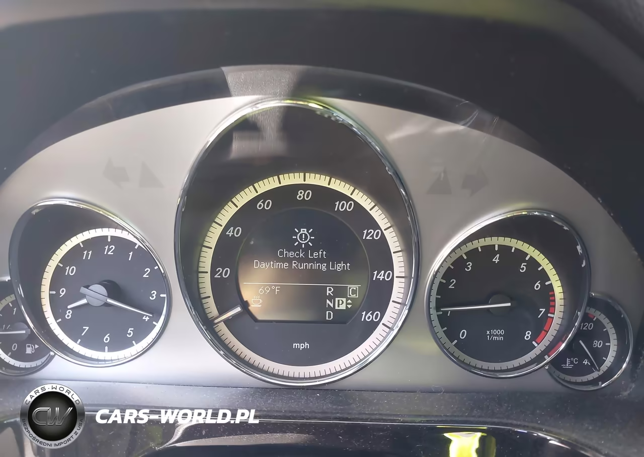 2010 Mercedes-Benz E 350 VIN:WDDHF5GB8AA093776 - 7