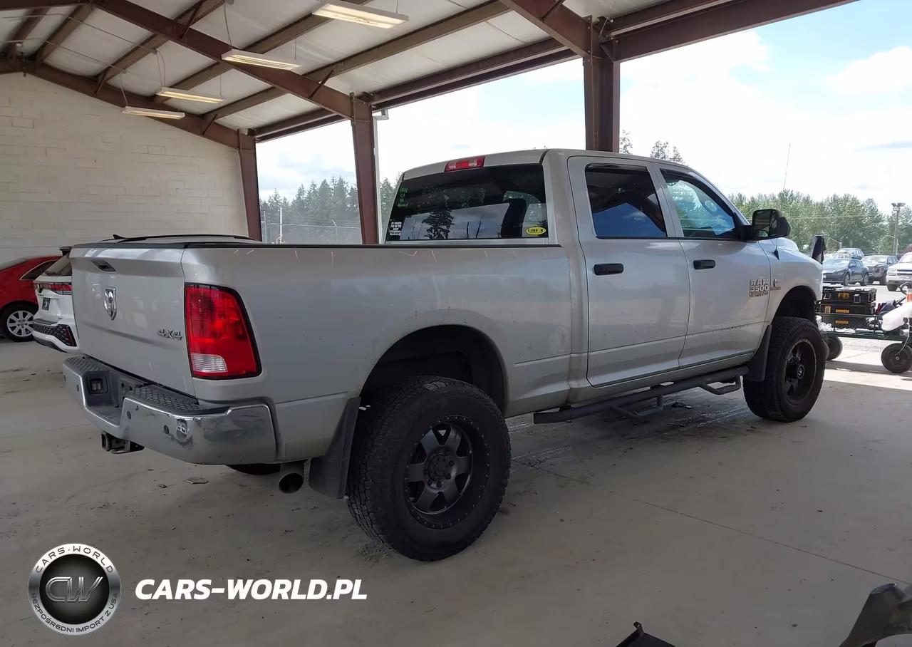2017 Ram 3500 Tradesman 4X4 6'4 Box VIN:3C63R3CL7HG623155 - 4