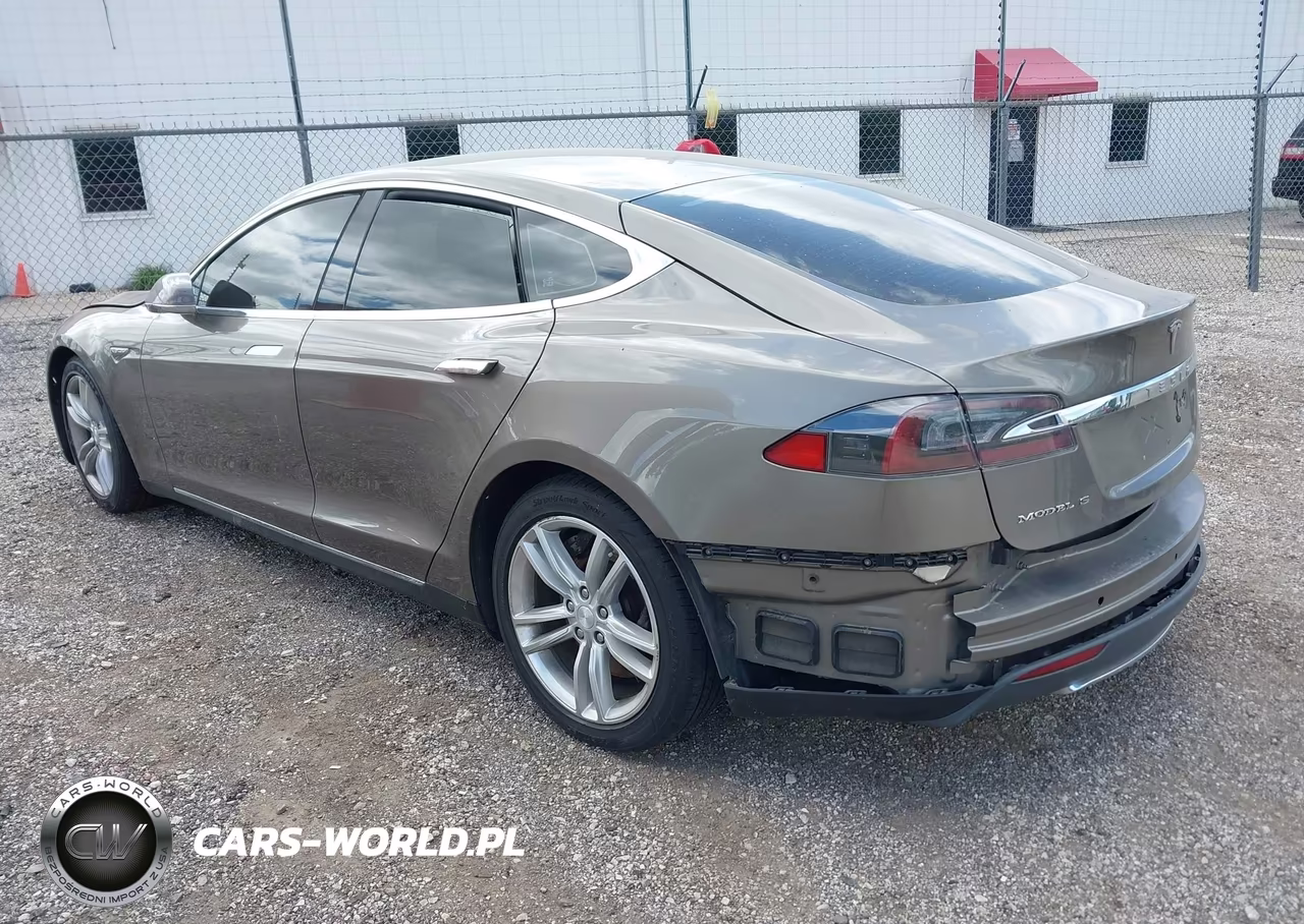 2015 Tesla Model S 70D-85D-P85D VIN:5YJSA1S22FF098372 - 3