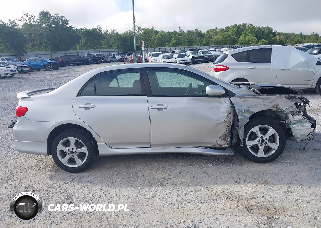 2011 Toyota Corolla S VIN:2T1BU4EE6BC622927 - 13