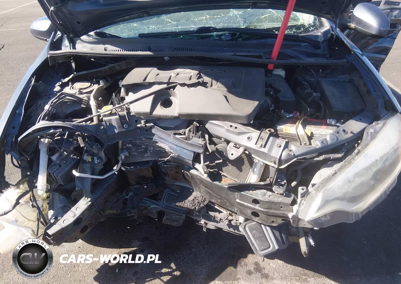 2015 Toyota Corolla Le VIN:5YFBURHE1FP266546 - 10