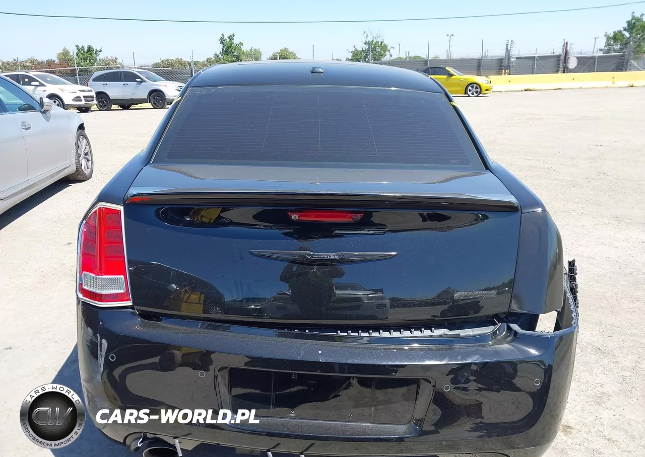 2012 Chrysler 300 Srt8 VIN:2C3CCAFJ5CH800114 - 16