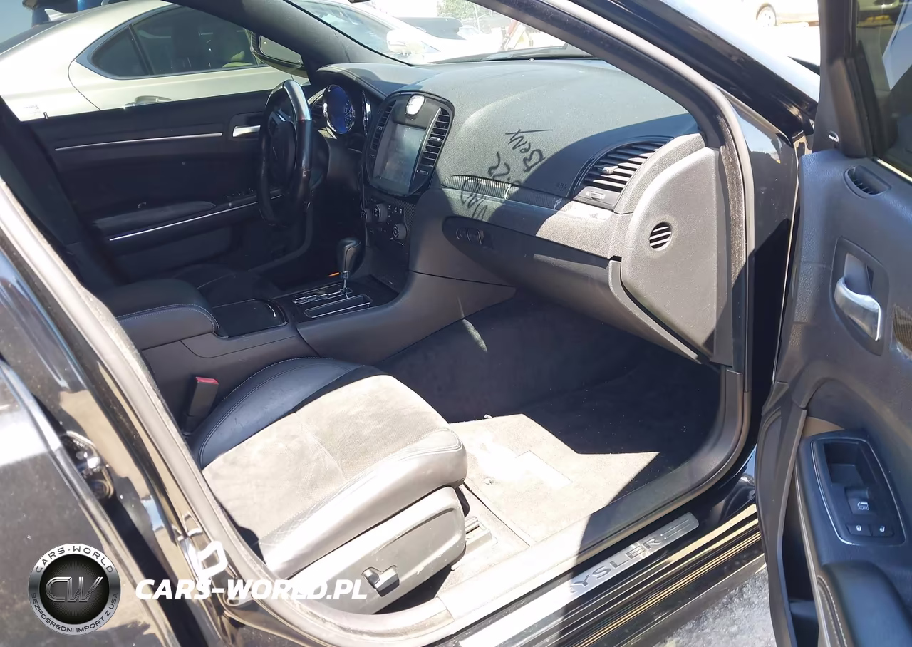 2012 Chrysler 300 Srt8 VIN:2C3CCAFJ5CH800114 - 5