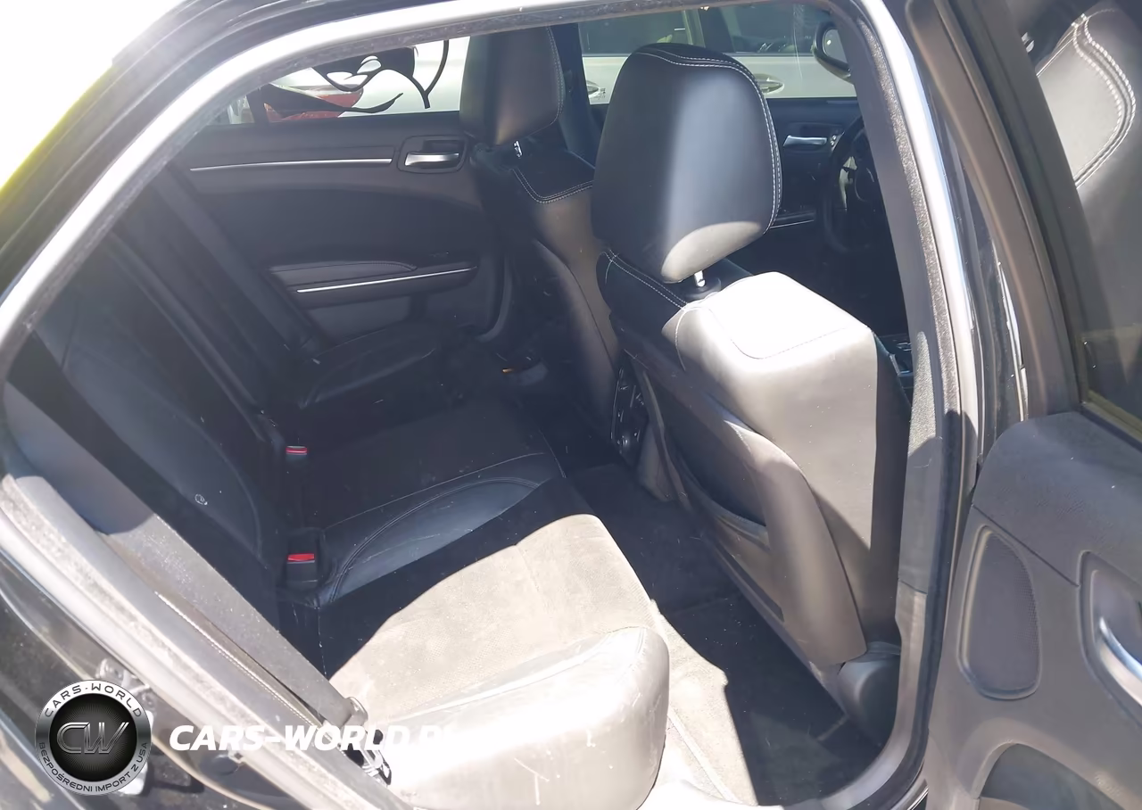 2012 Chrysler 300 Srt8 VIN:2C3CCAFJ5CH800114 - 8