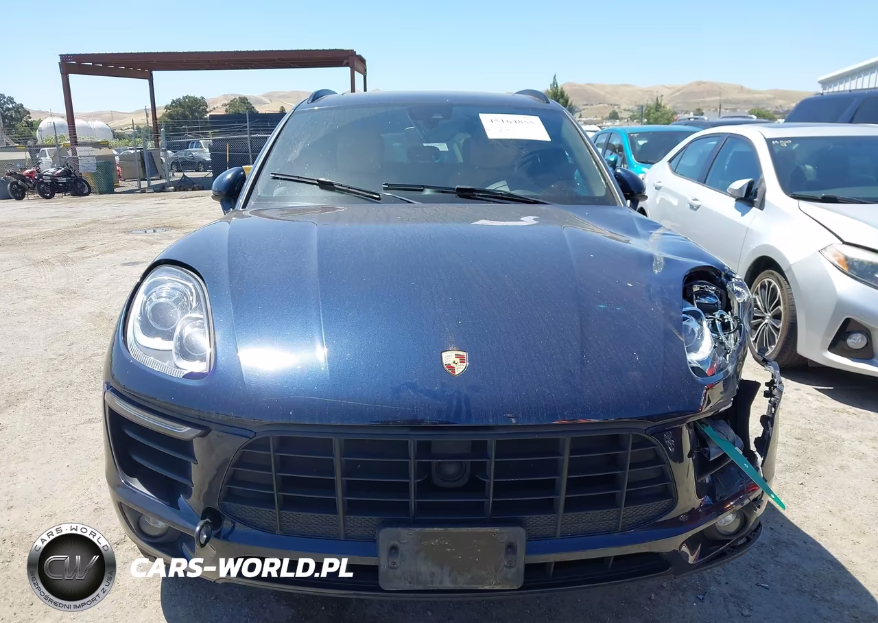 2018 Porsche Macan Sport Edition VIN:WP1AA2A51JLB25577 - 13