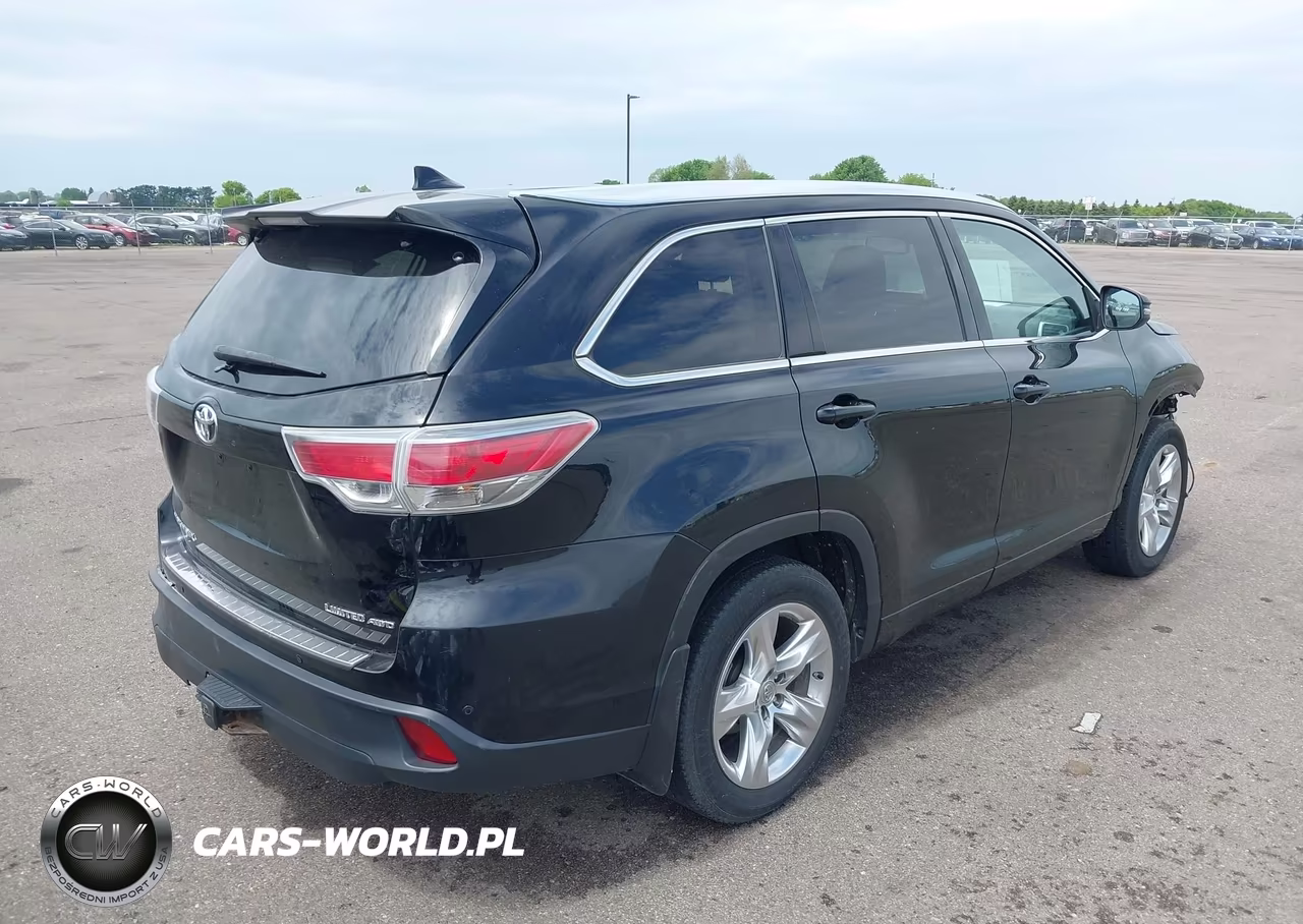 2015 Toyota Highlander Limited Platinum V6 VIN:5TDDKRFH3FS122967 - 4