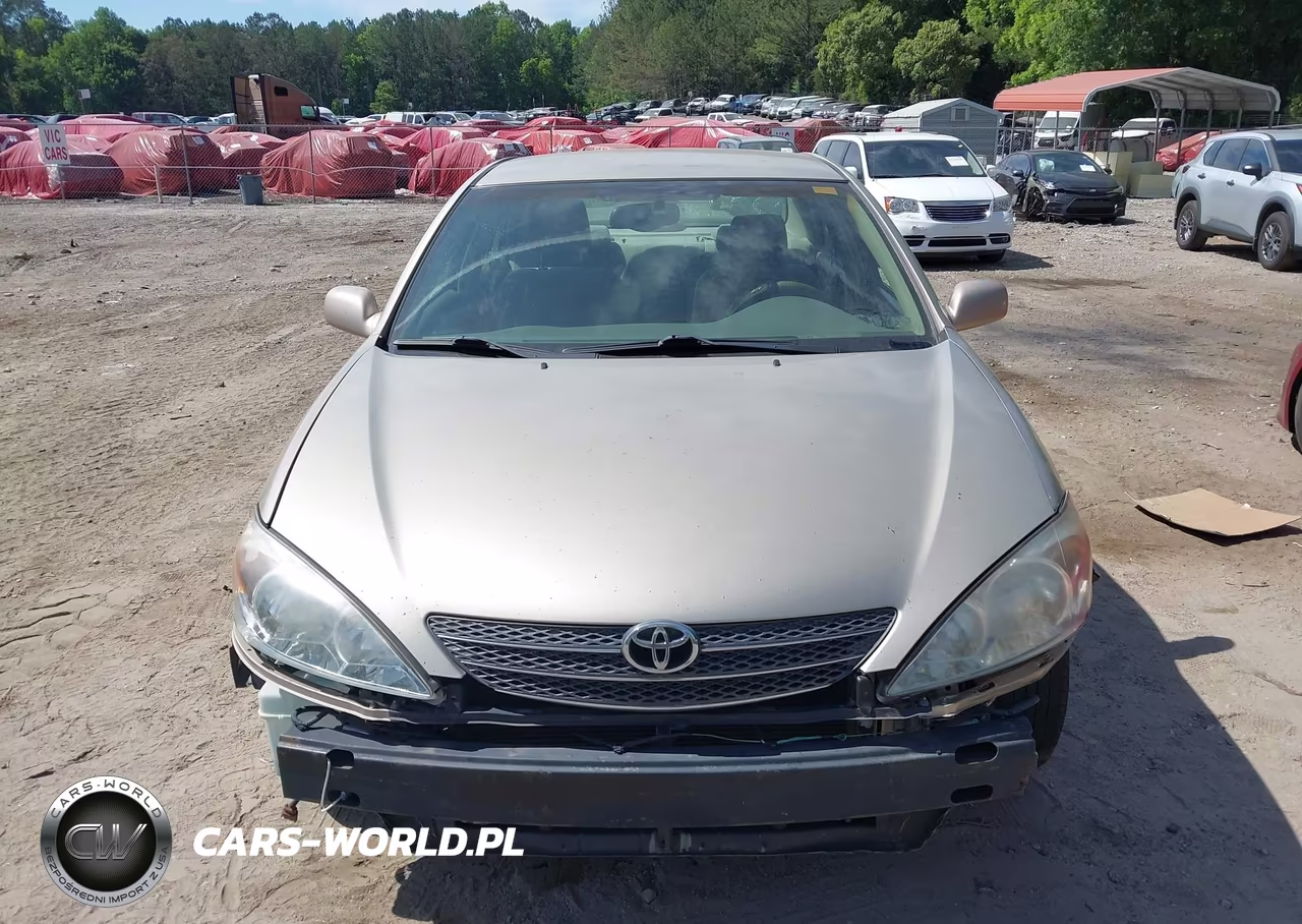 2004 Toyota Camry Le VIN:4T1BE32K74U829832 - 12