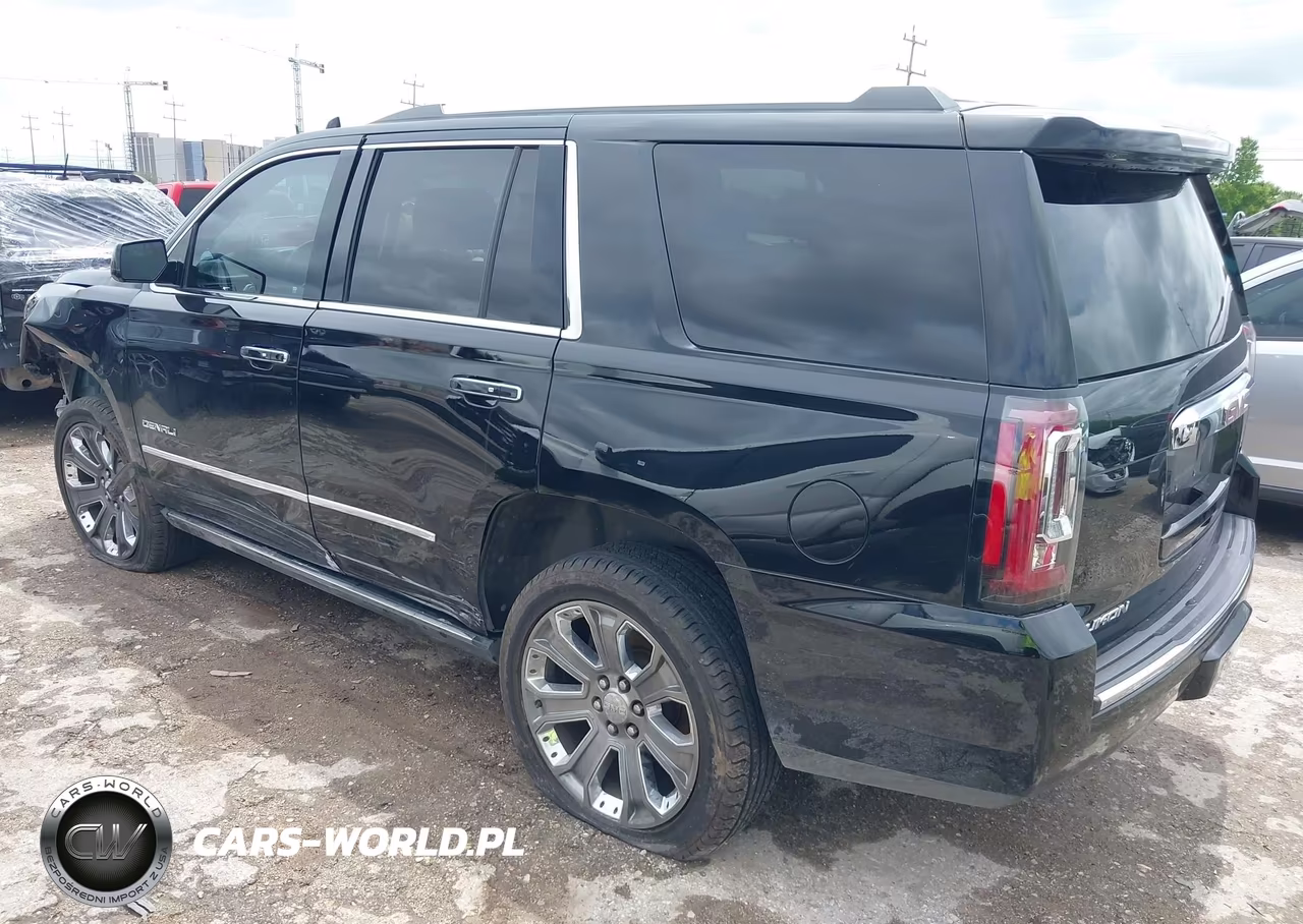 2015 GMC Yukon Denali VIN:1GKS1CKJ2FR734841 - 3