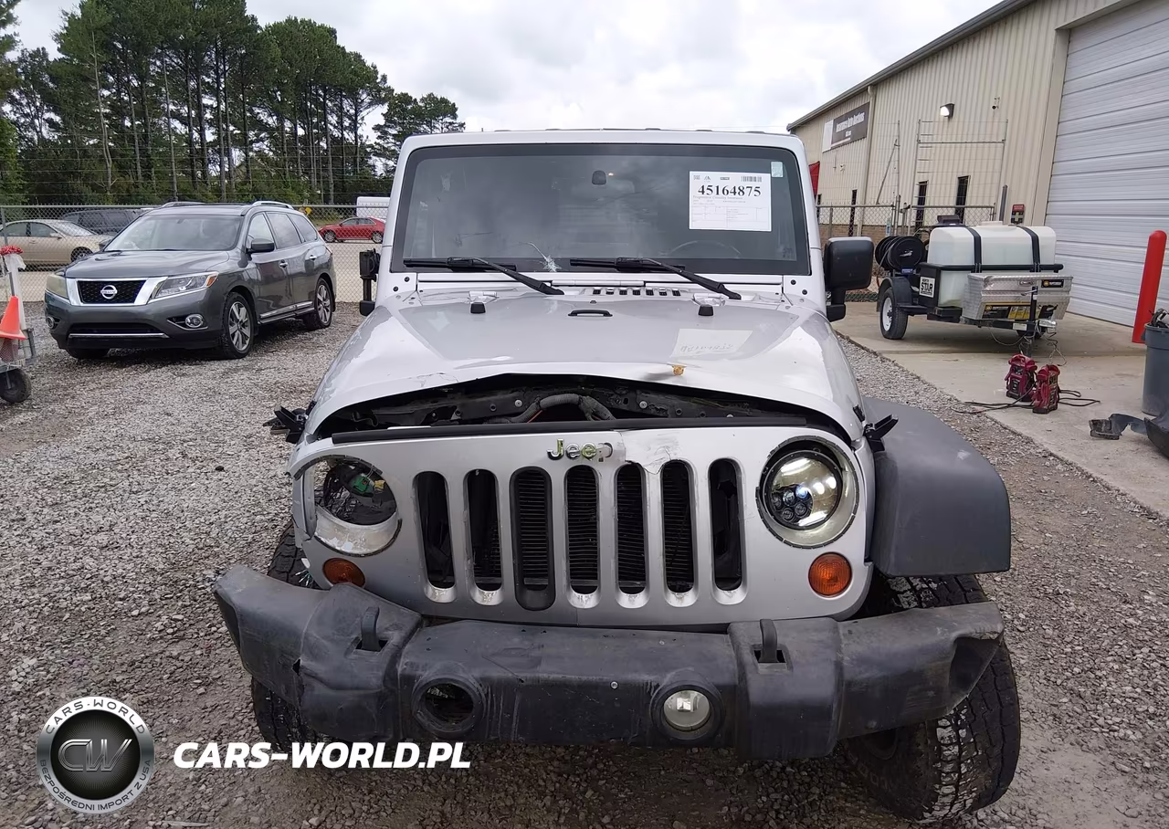 2010 Jeep Wrangler Unlimited Sport VIN:1J4BB3H14AL134604 - 12