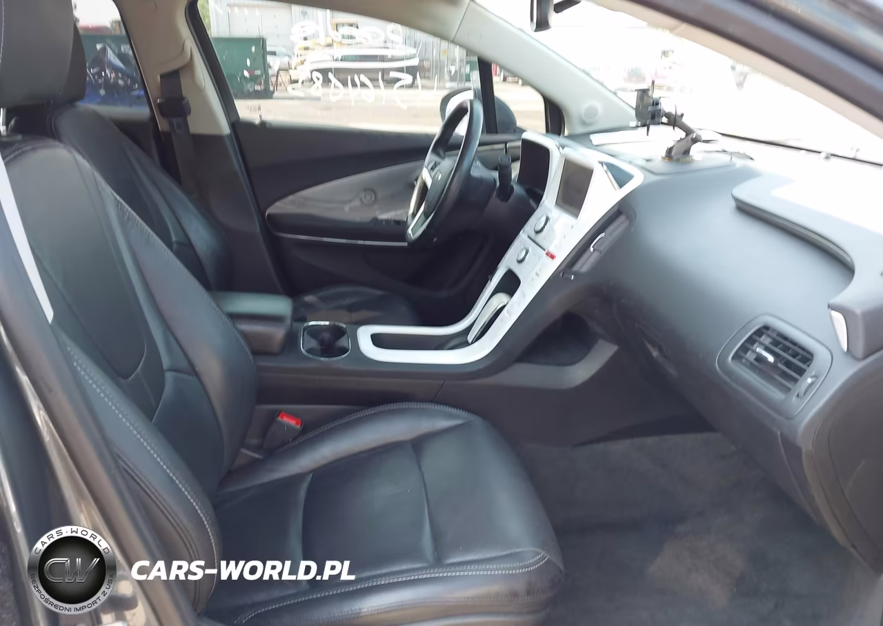 2011 Chevrolet Volt VIN:1G1RD6E45BU102196 - 5