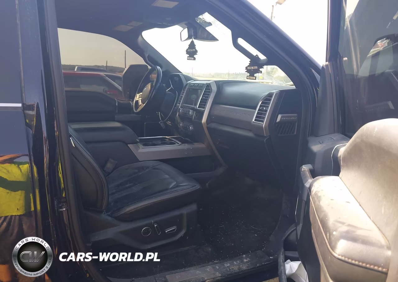 2018 Ford F-250 Platinum VIN:1FT7W2BT5JEB16637 - 5