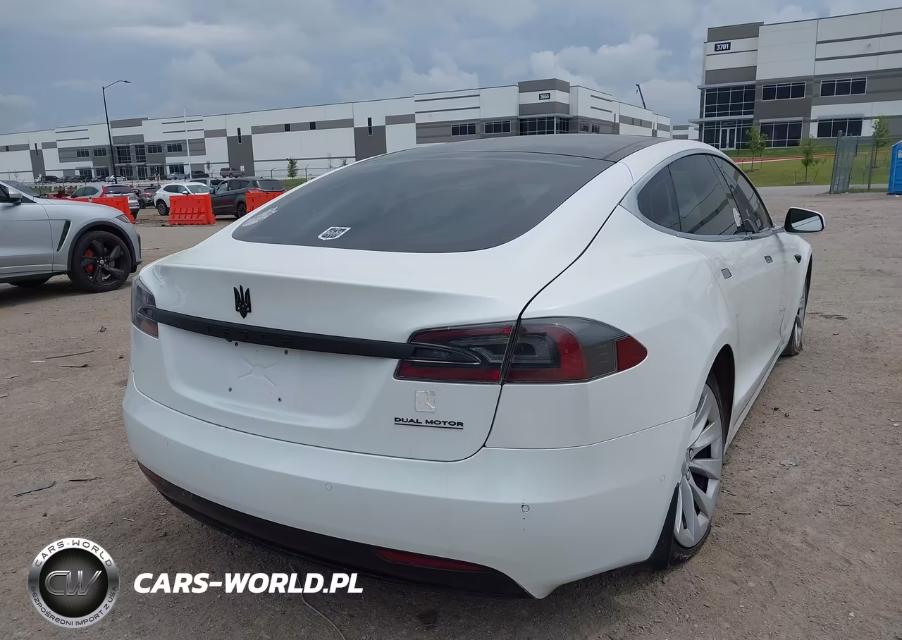 2016 Tesla Model S 60-70-75-85 VIN:5YJSA1E10GF172828 - 4