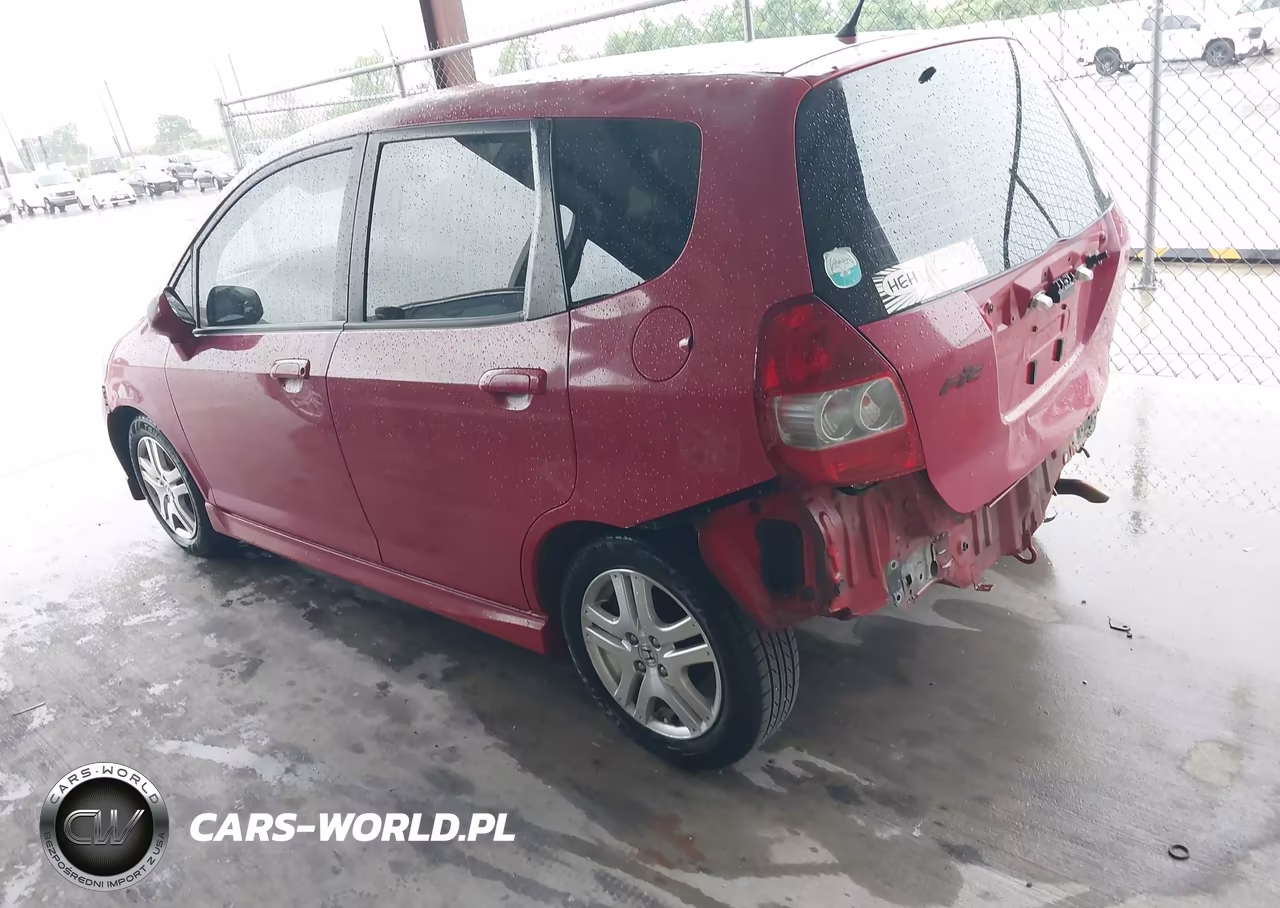 2007 Honda Fit Sport VIN:JHMGD38667S048564 - 3
