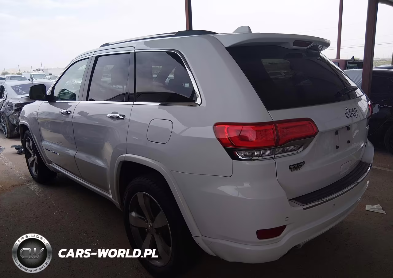 2015 Jeep Grand Cherokee Overland VIN:1C4RJECG1FC755272 - 15