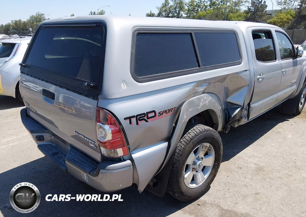 2015 Toyota Tacoma Prerunner V6 VIN:3TMKU4HN3FM045458 - 17