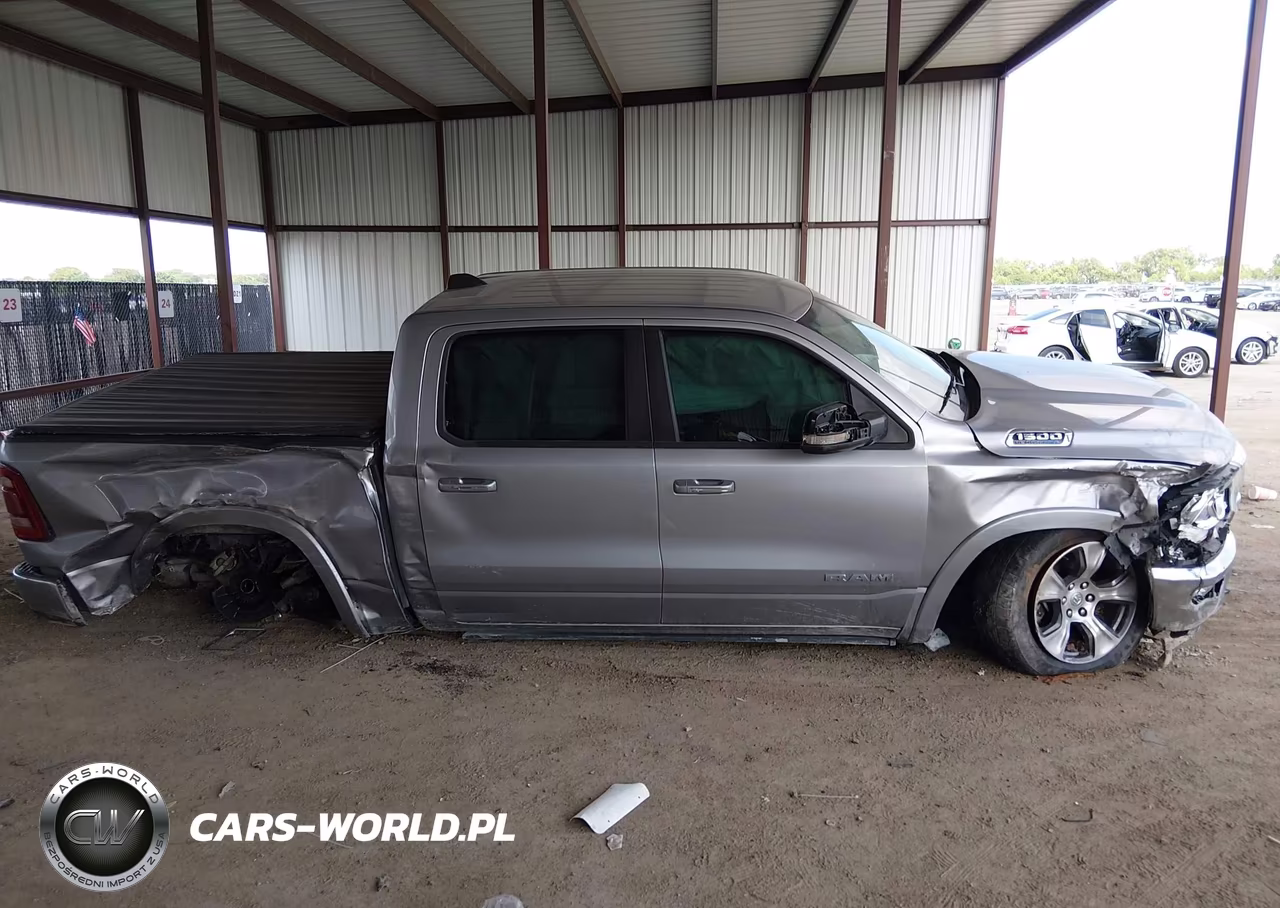 2021 Ram 1500 Laramie 4X4 5'7 Box VIN:1C6SRFJT9MN780946 - 13
