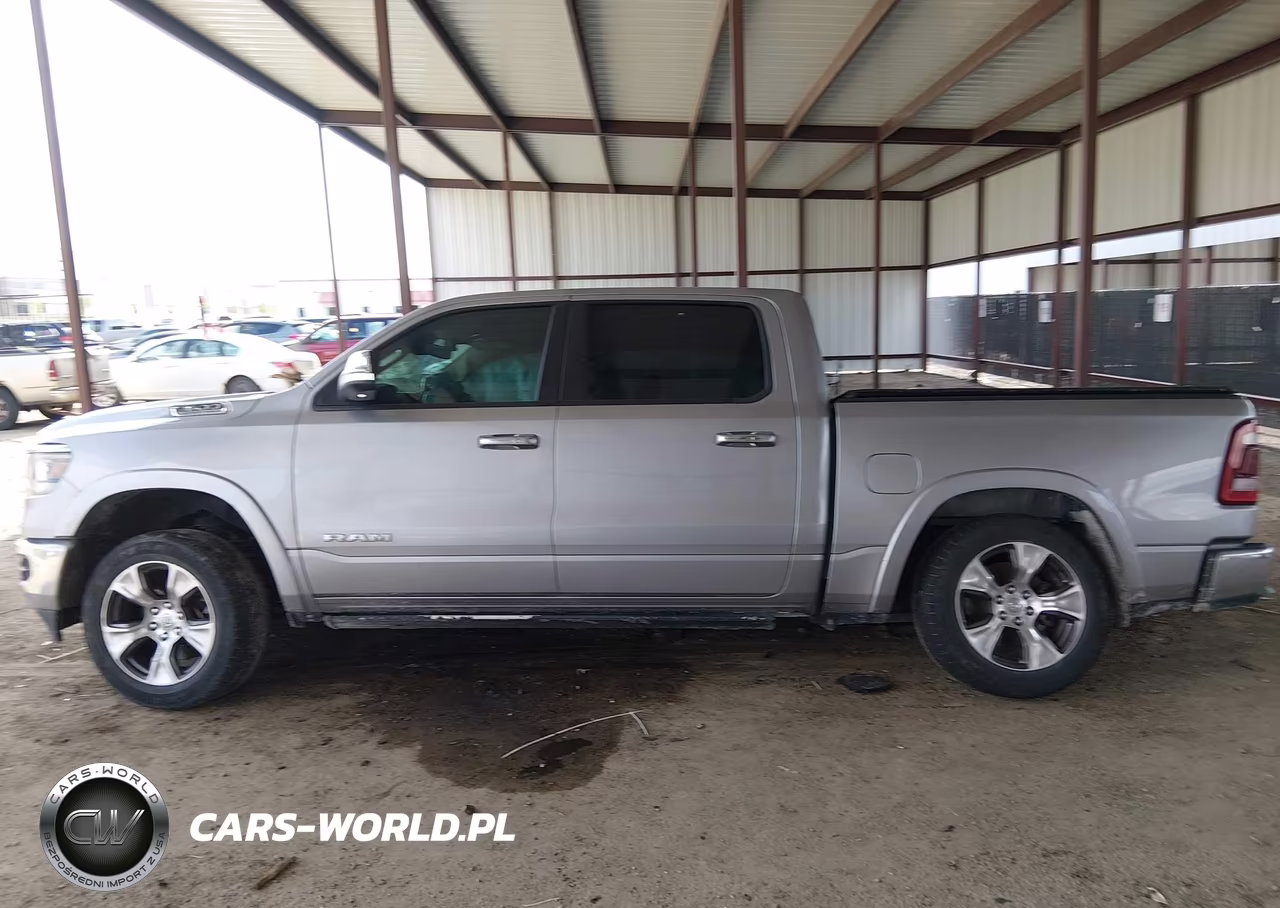 2021 Ram 1500 Laramie 4X4 5'7 Box VIN:1C6SRFJT9MN780946 - 14