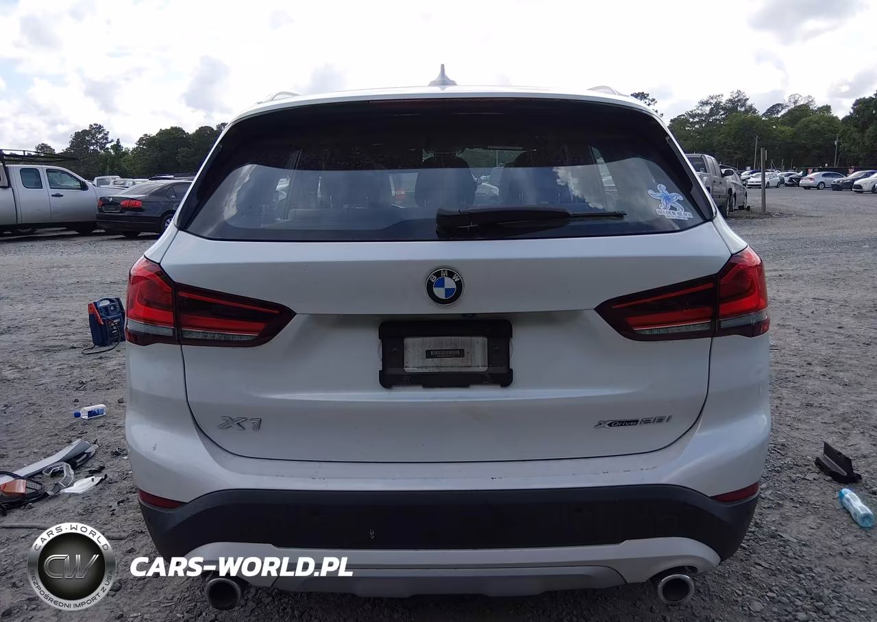 2021 BMW X1 xDrive28I VIN:WBXJG9C03M5S14511 - 17