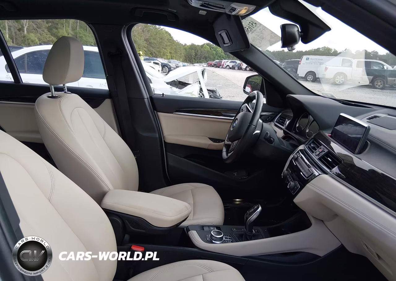 2021 BMW X1 xDrive28I VIN:WBXJG9C03M5S14511 - 5