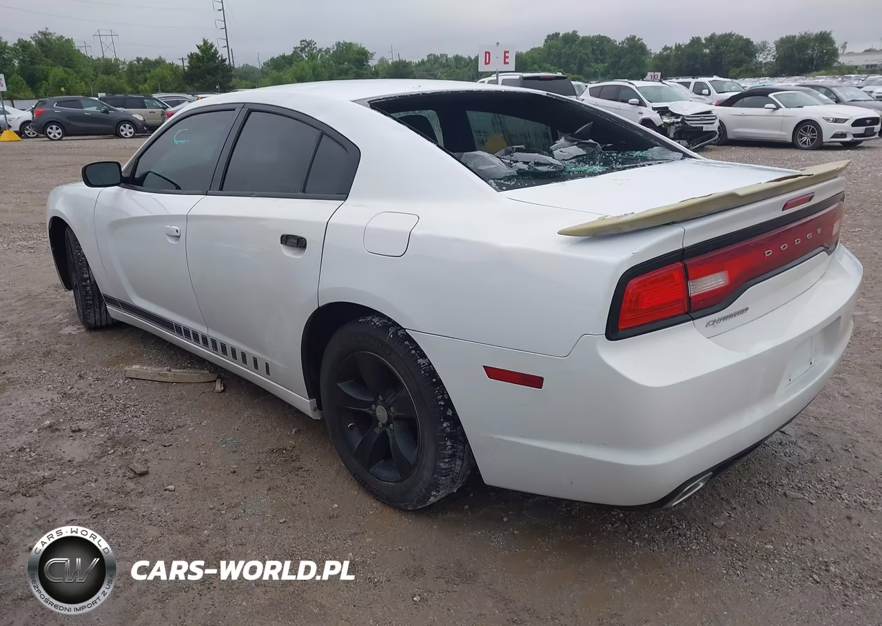 2013 Dodge Charger Se VIN:2C3CDXBG6DH523307 - 3