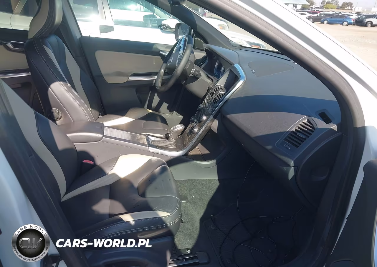 2013 Volvo Xc60 T6 VIN:YV4902DZ9D2443458 - 5