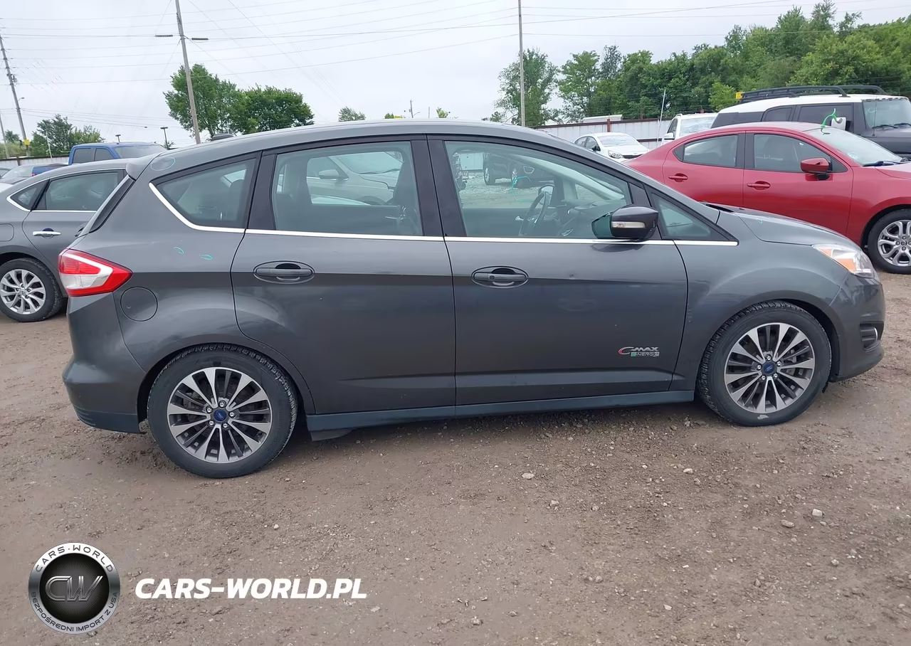 2017 Ford C-Max Energi Titanium VIN:1FADP5FU5HL104701 - 13