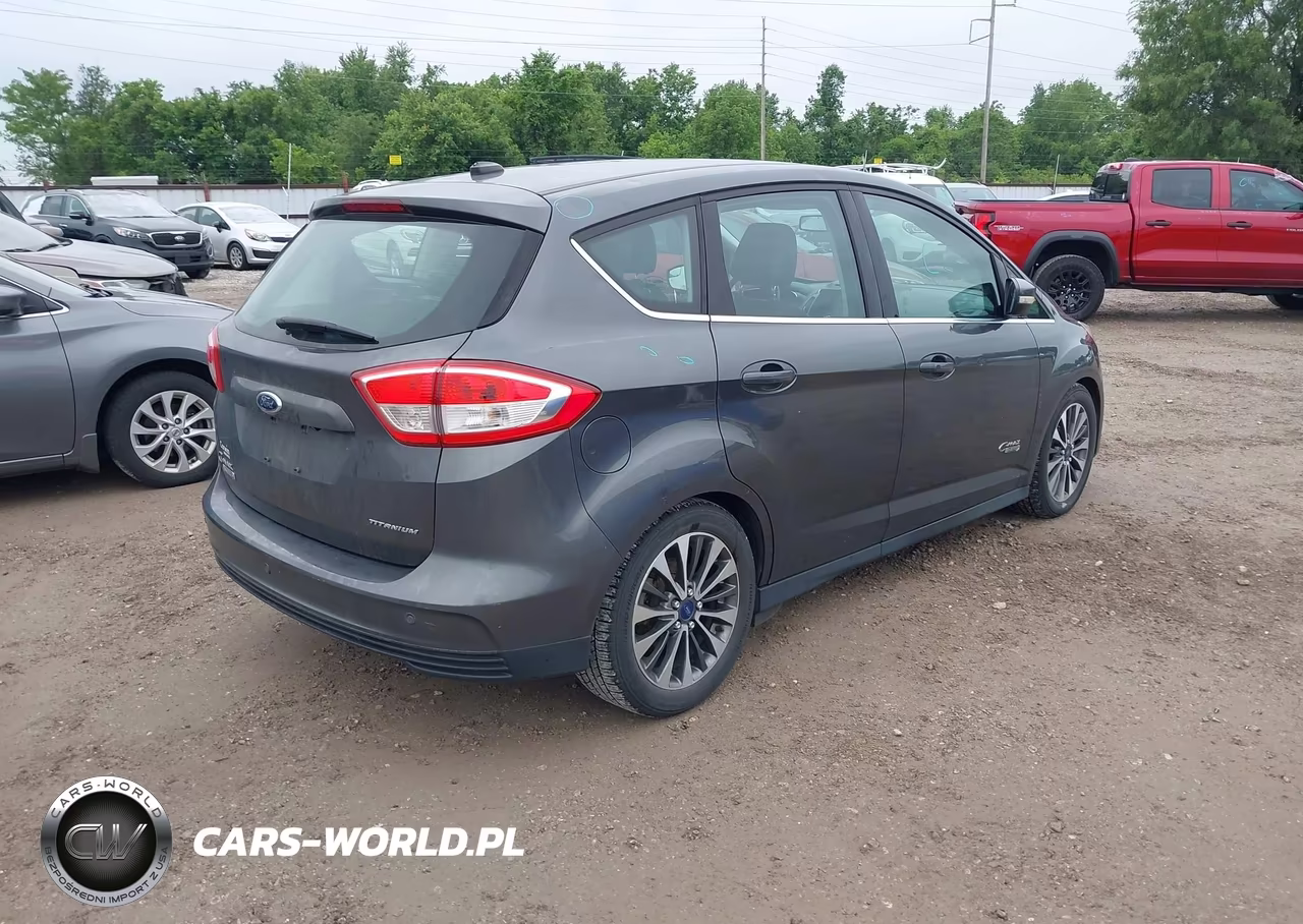2017 Ford C-Max Energi Titanium VIN:1FADP5FU5HL104701 - 4