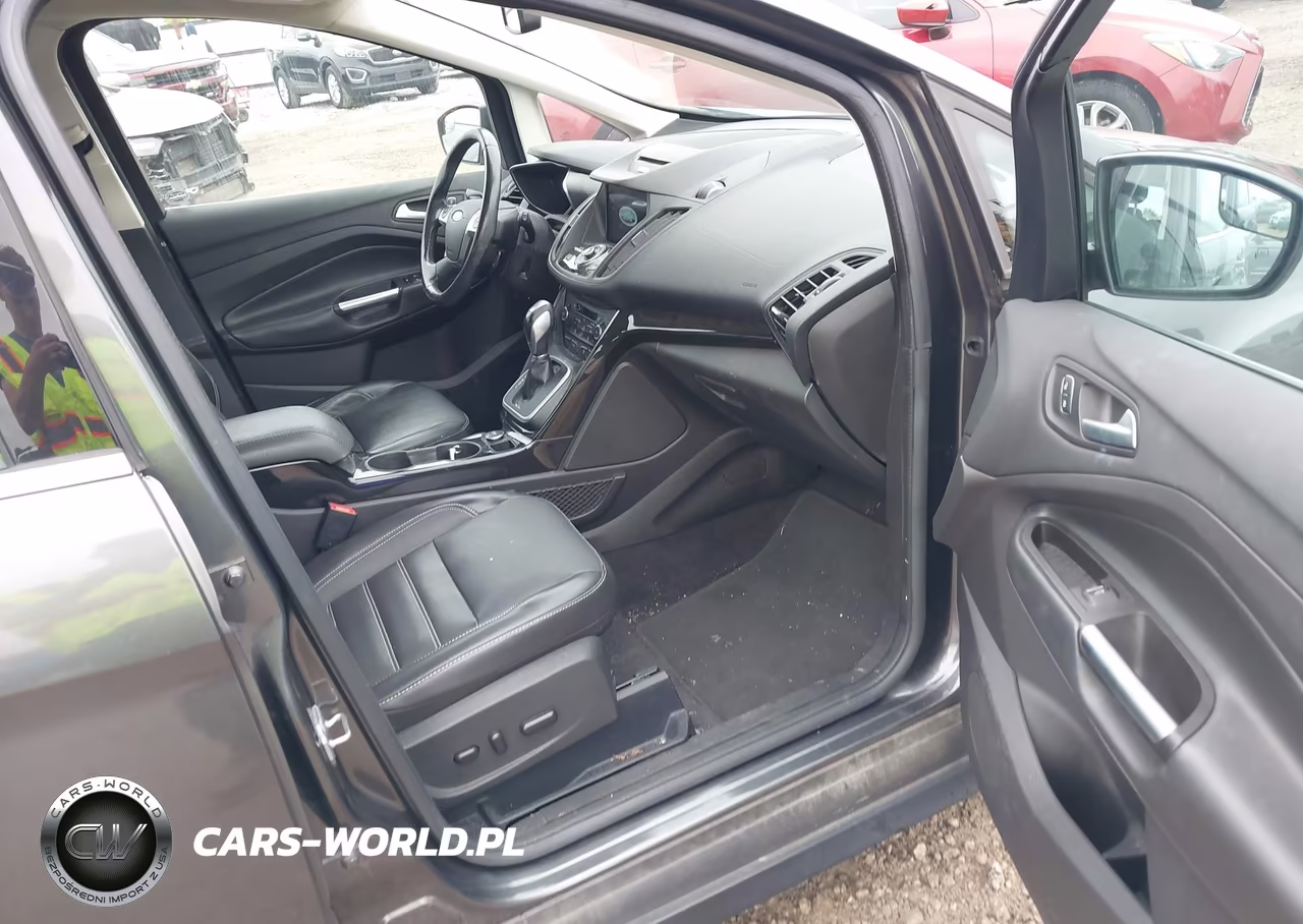 2017 Ford C-Max Energi Titanium VIN:1FADP5FU5HL104701 - 5
