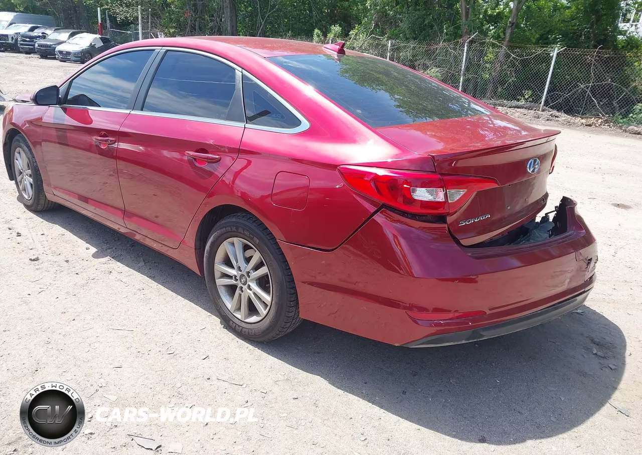 2015 Hyundai Sonata Se VIN:5NPE24AF6FH221060 - 3