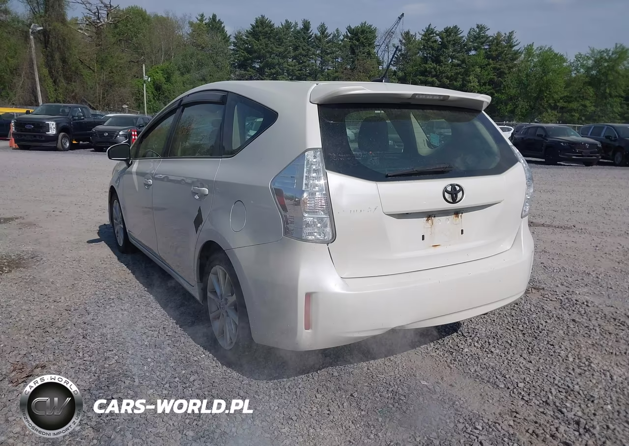 2013 Toyota Prius V Five VIN:JTDZN3EU6D3228613 - 3