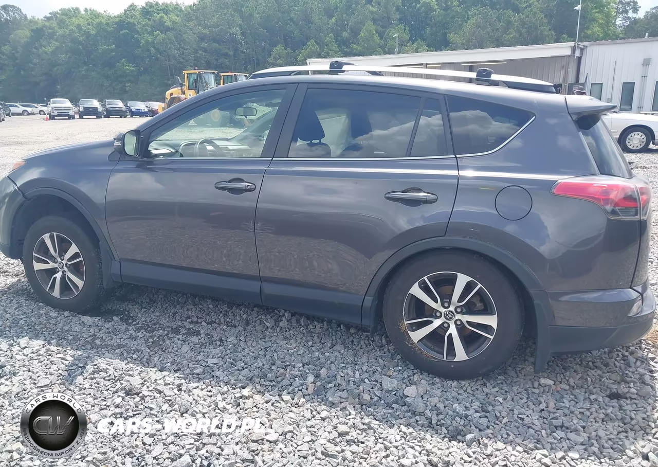 2017 Toyota Rav4 Xle VIN:JTMRFREV1HJ712229 - 15