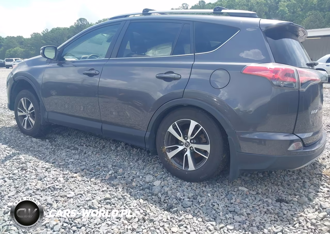 2017 Toyota Rav4 Xle VIN:JTMRFREV1HJ712229 - 3