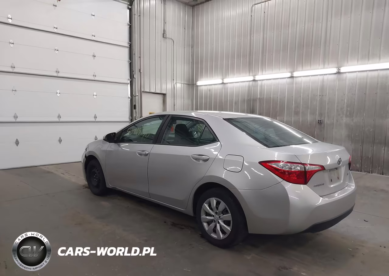 2016 Toyota Corolla Le VIN:2T1BURHEXGC700383 - 3