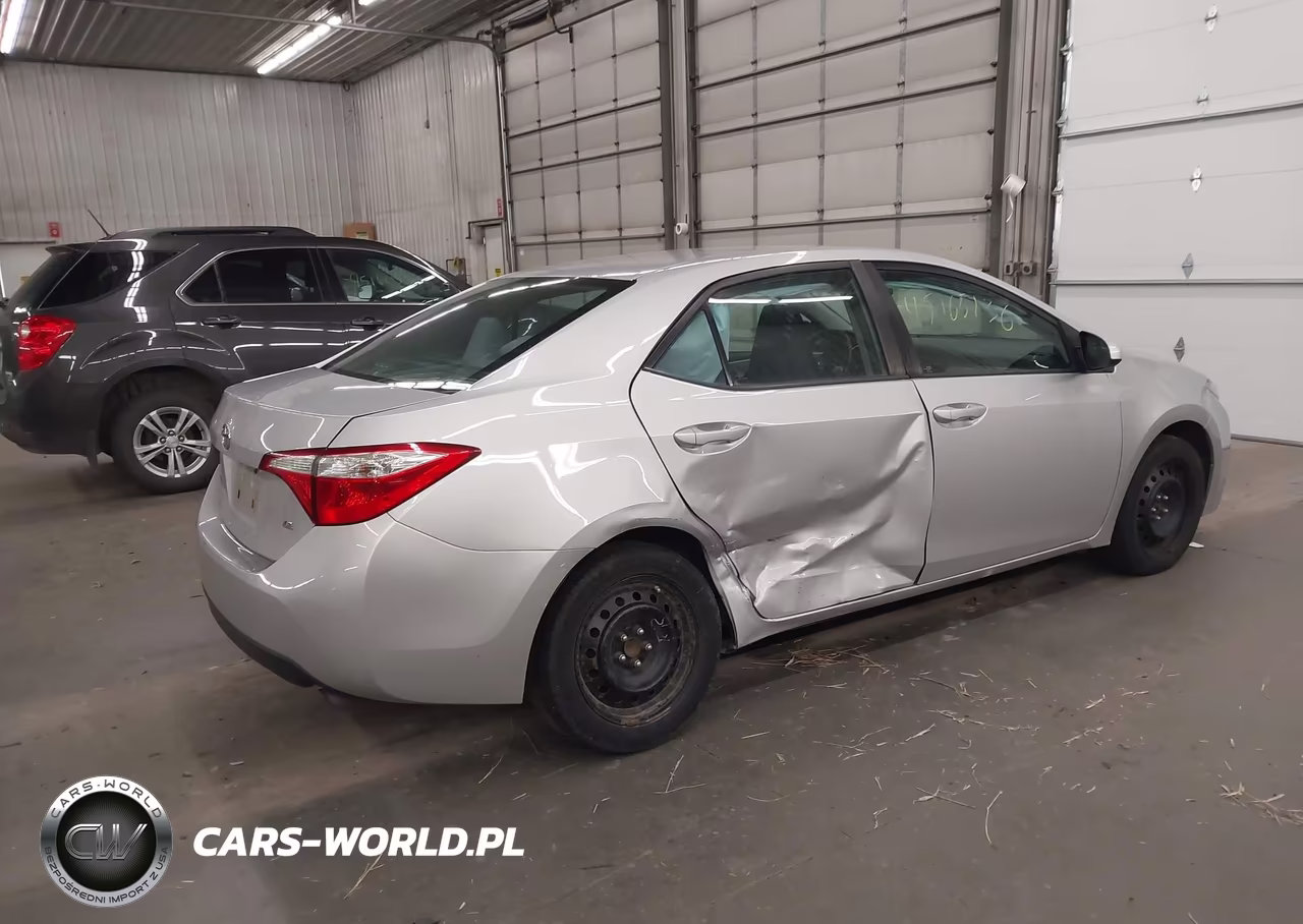 2016 Toyota Corolla Le VIN:2T1BURHEXGC700383 - 4