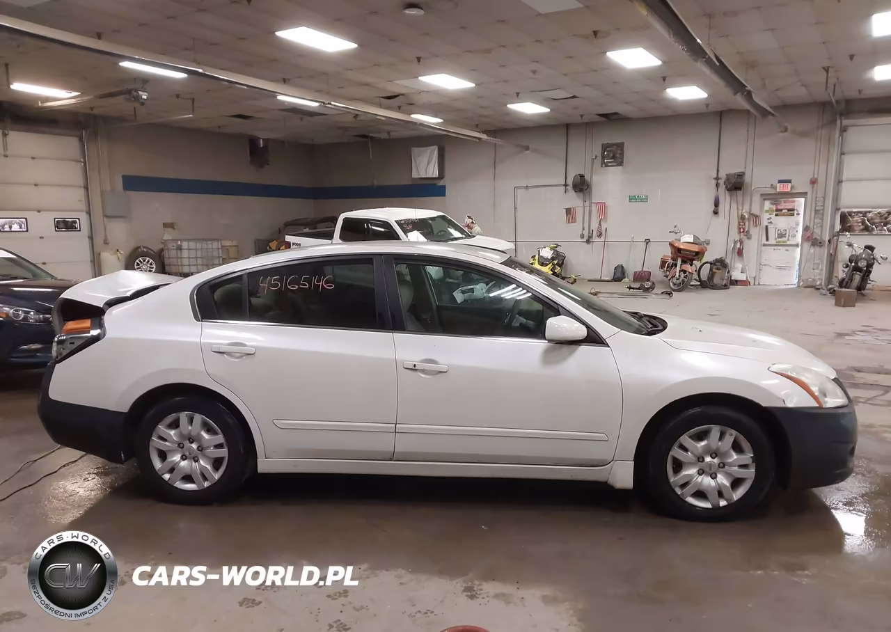 2011 Nissan Altima 2.5 S VIN:1N4AL2AP5BN498890 - 13