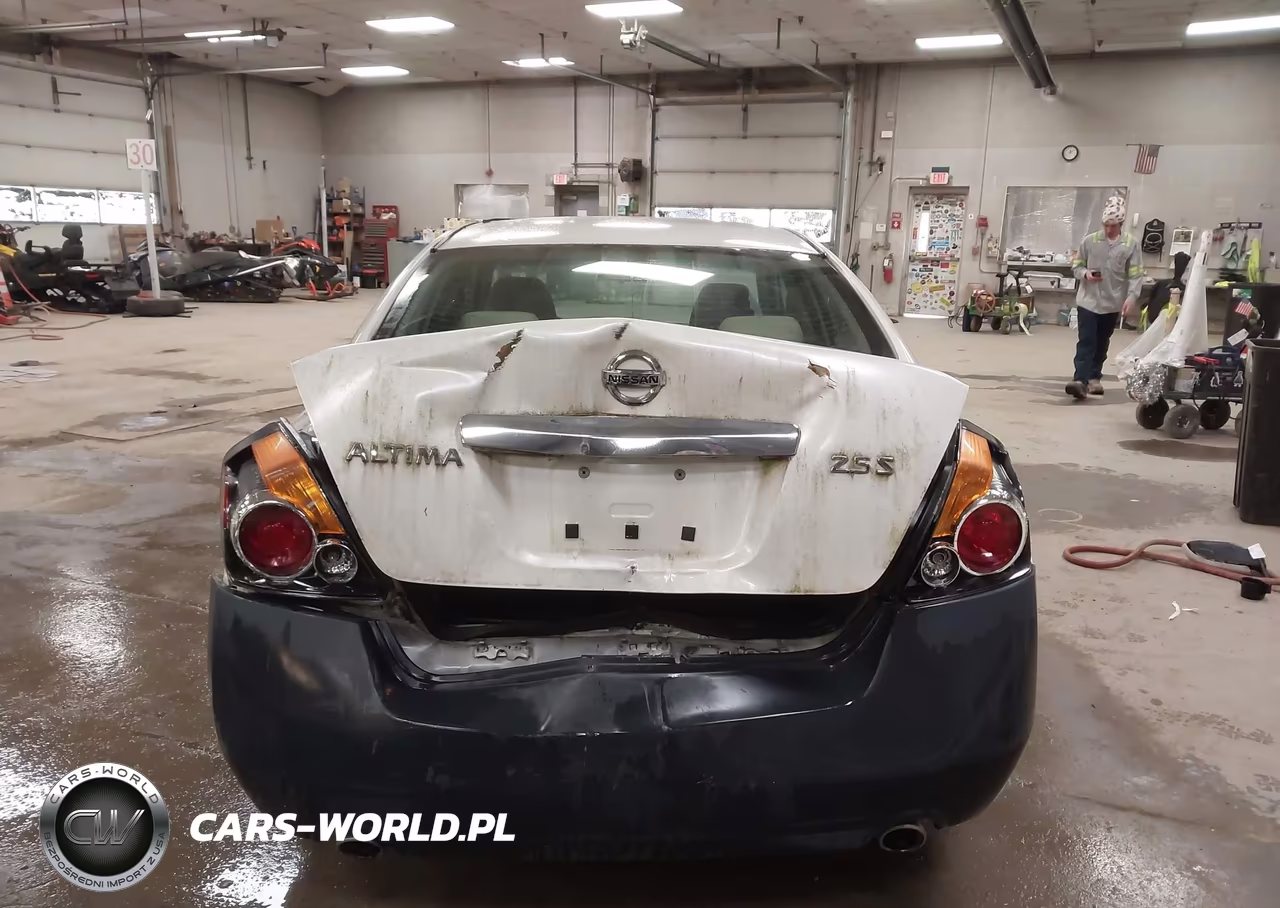2011 Nissan Altima 2.5 S VIN:1N4AL2AP5BN498890 - 16