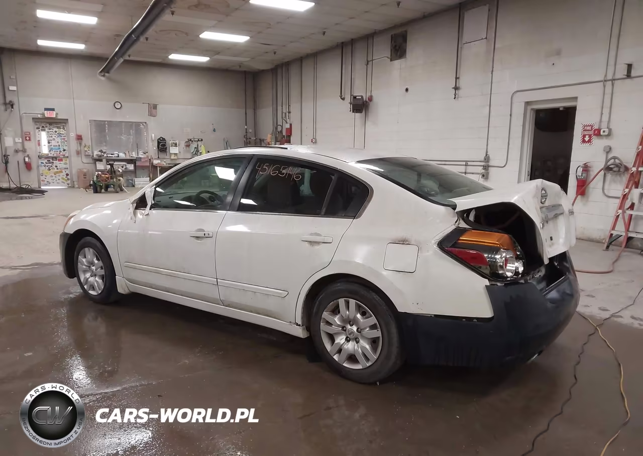 2011 Nissan Altima 2.5 S VIN:1N4AL2AP5BN498890 - 3