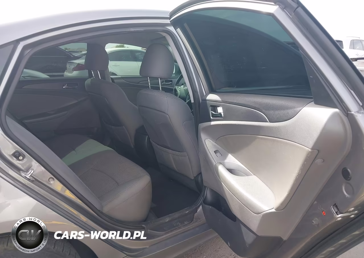 2012 Hyundai Sonata Gls VIN:5NPEB4AC4CH309624 - 8