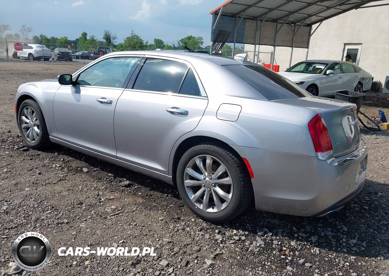 2018 Chrysler 300 Limited Awd VIN:2C3CCAKG3JH218388 - 3