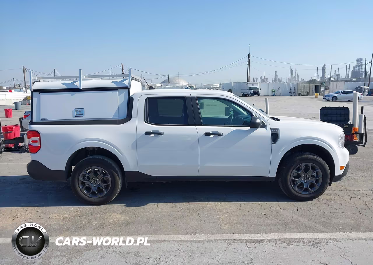 2024 Ford Maverick Xlt VIN:3FTTW8H98RRB67698 - 13