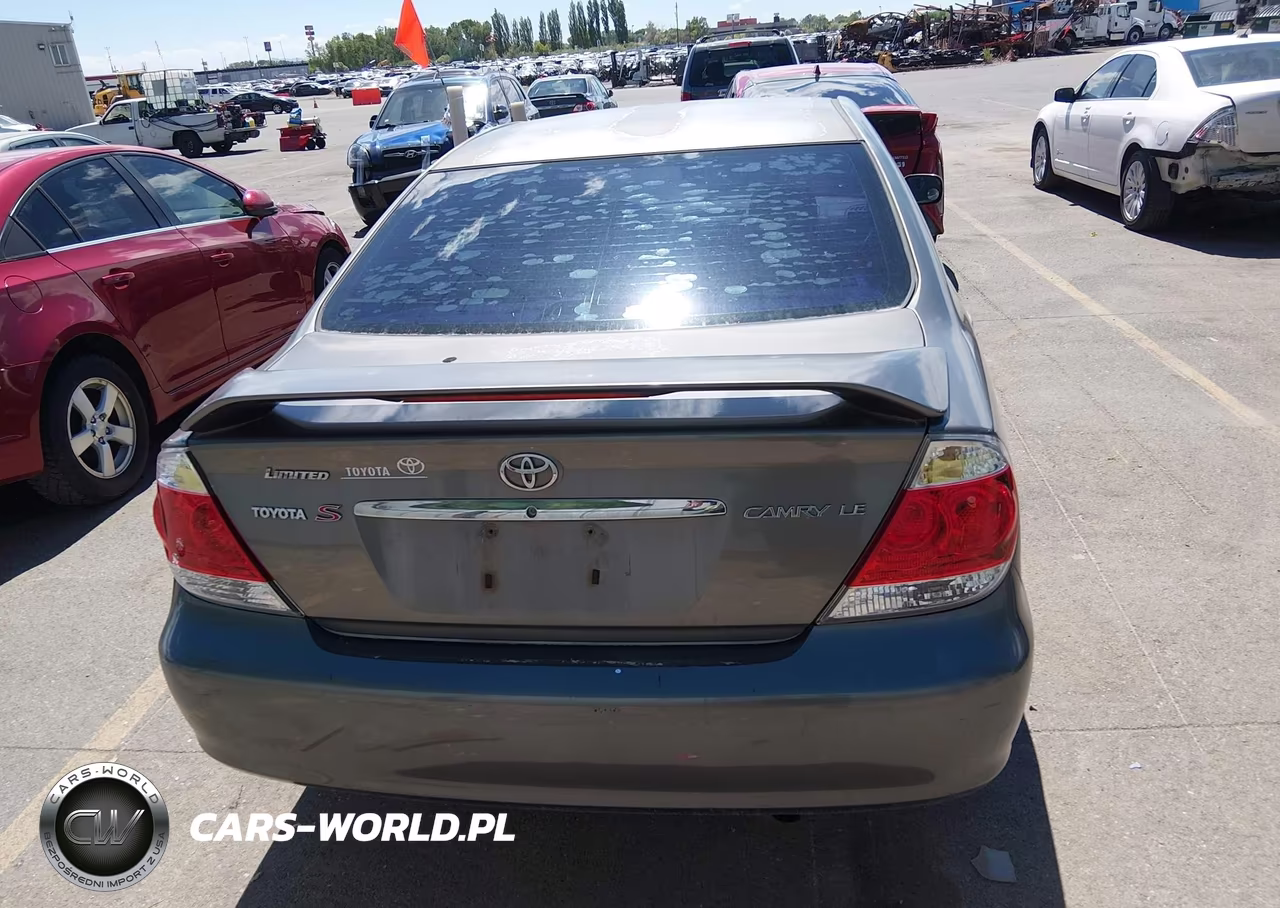 2006 Toyota Camry Le VIN:4T1BE30K06U742182 - 17