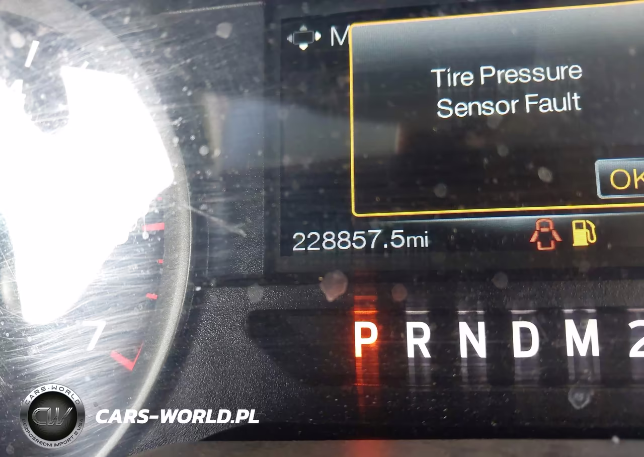 2015 Ford F-150 Xlt VIN:1FTEW1CPXFKD59808 - 15