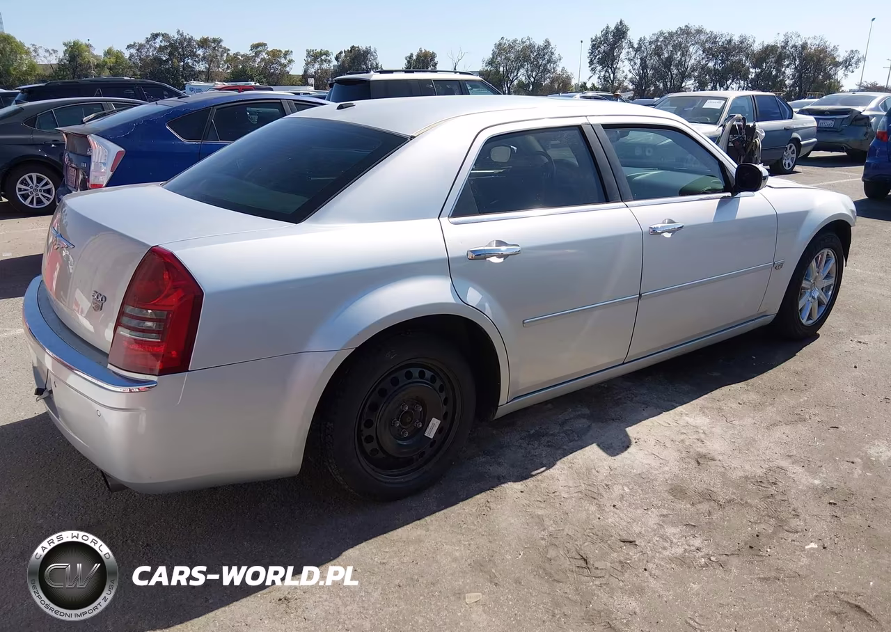 2007 Chrysler 300C VIN:2C3LA63H17H715510 - 4